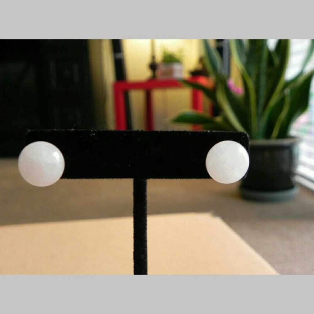 Natural Quartz Stud Earrings